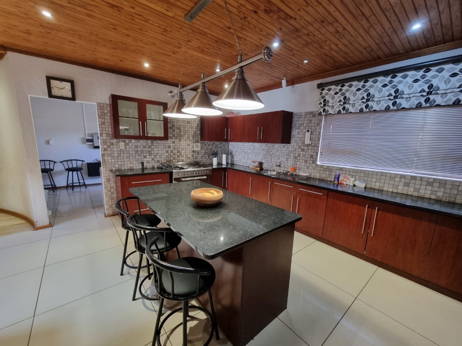 To Let 4 Bedroom Property for Rent in Panorama Free State